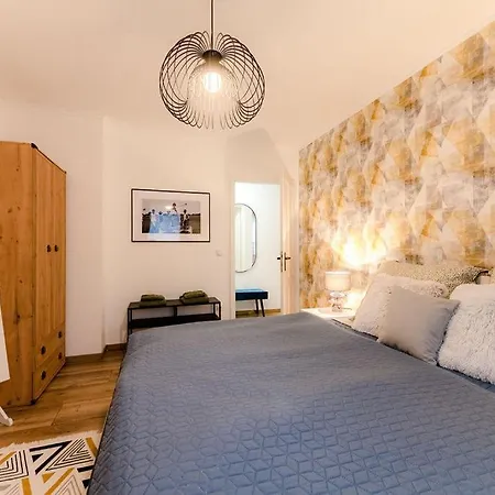 Birdie Apartman Zalacsány Esterno foto